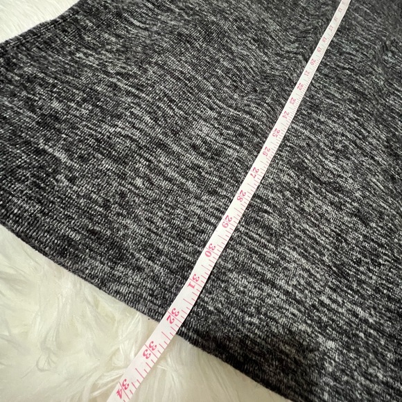 Turkish brand Defacto. Small size - Picture 3 of 3